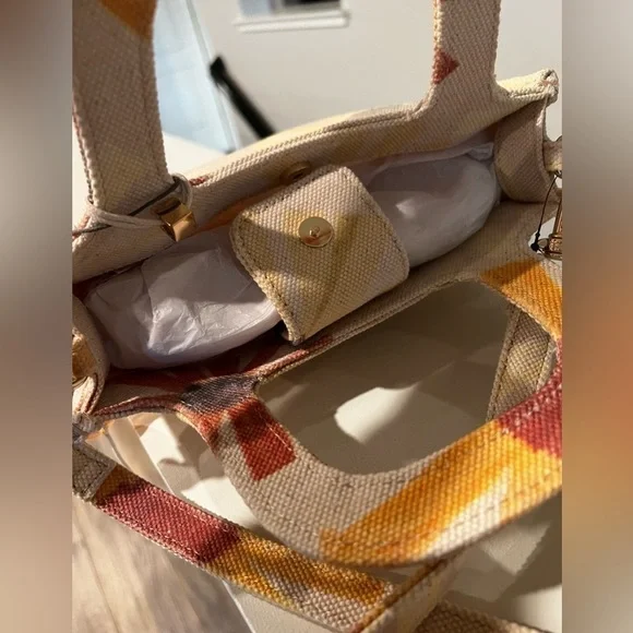 New - WOMEN’S ORIEL SMALL TOTE HANDBAG - SOLD OUT - Picture 4 of 5